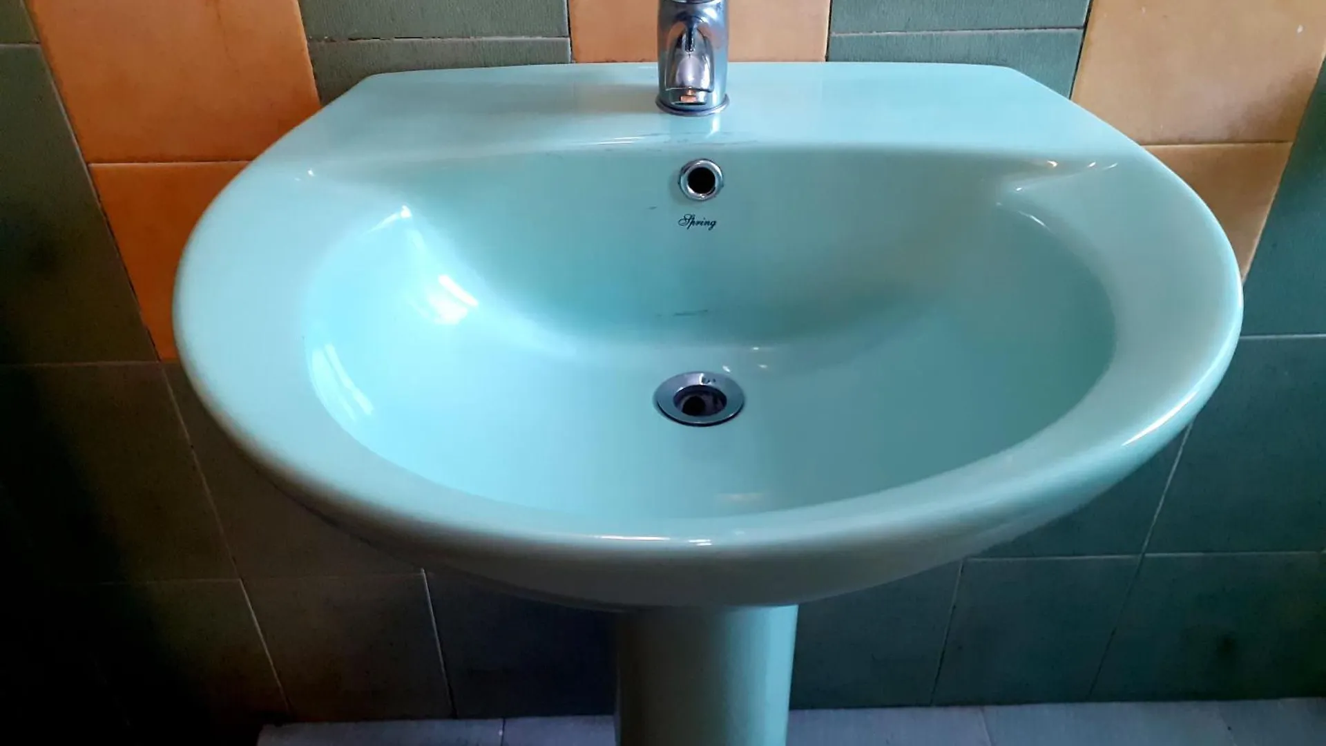 J J S Hotel Rooms & Villa Nuwaraeliya Nuwara Eliya