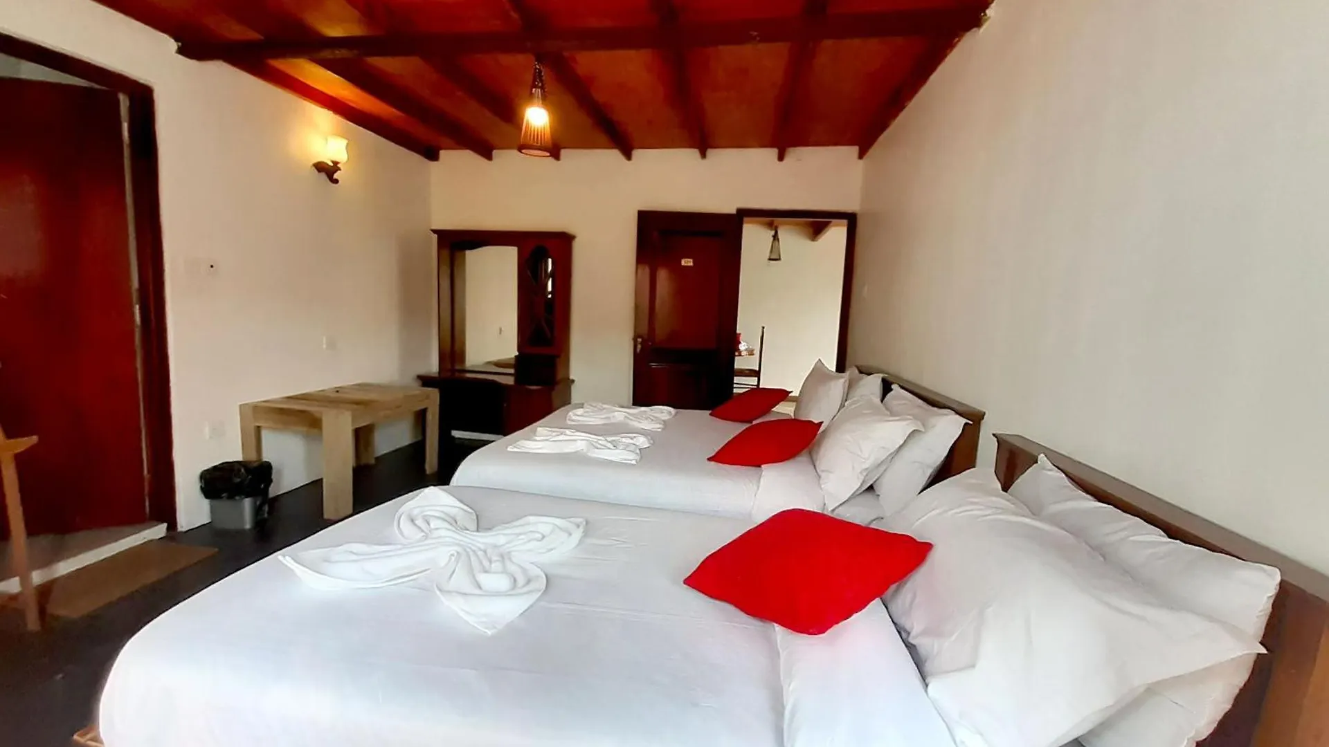 J J S Hotel Rooms & Villa Nuwaraeliya Nuwara Eliya 0*,